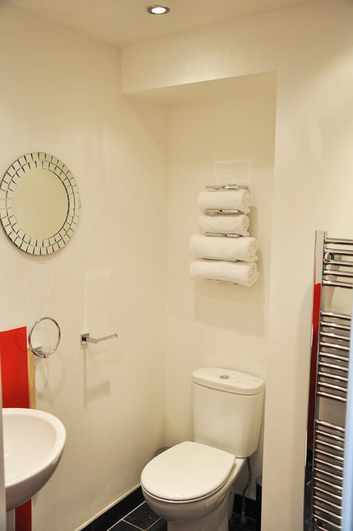 Zinn Apartments - City Centre Αμπερντήν Δωμάτιο φωτογραφία